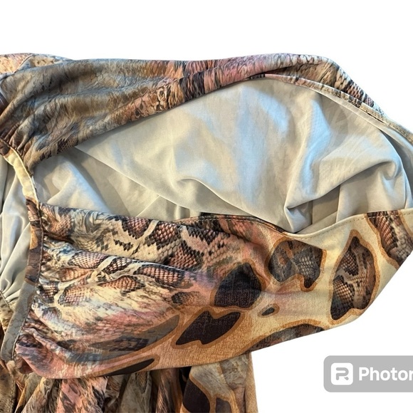 LINDA SEGAL WOMENS GORGEOUS ABSTRACT SHORT DRAPED SLEEVES TOP SIZE MEDIUM - Picture 11 of 12